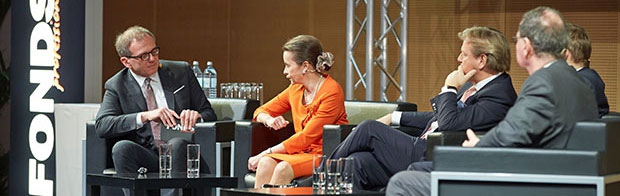 ZIB-2-Anchorman Dr. Armin Wolf lud zum dritten Mal eine hochkarätige Runde zur Podiumsdiskussion ZIB-2-Anchorman Dr. Armin Wolf lud zum dritten Mal eine hochkarätige Runde zur Podiumsdiskussion