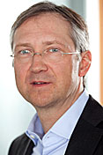 Dr. Bert Flossbach Dr. Bert Flossbach