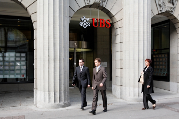 Ubs Zentralisiert Vermogensverwaltung Fur Superreiche