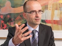 Andre Köttner in seinem ersten Interview in neuer Funktion als Fondsmanager des DWS Vermögensbildungsfonds I.