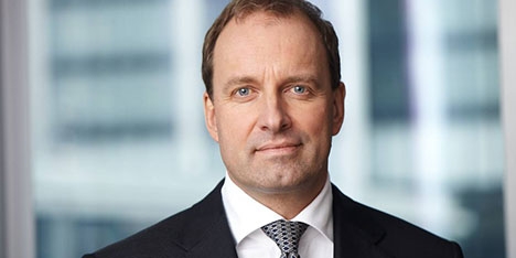 ... Henning Busch als Managing Director für institutionelle Kunden.