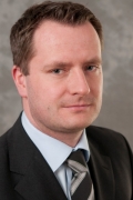 thomas_body_ubp_klein_portrait.jpg
