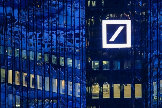 Deutsche Bank Versucht Selbstheilung Durch Radikalkur