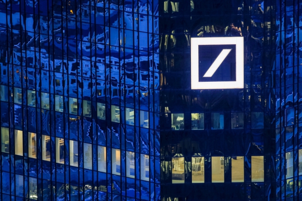 Deutsche Bank Setzt Zum Kahlschlag An Schon Wieder