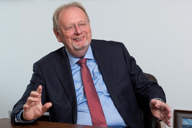 Peter E. Huber, Taunus Trust