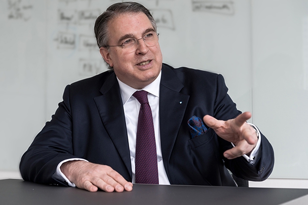 Stefan Knoll, DFV Deutsche Familienversicherung
