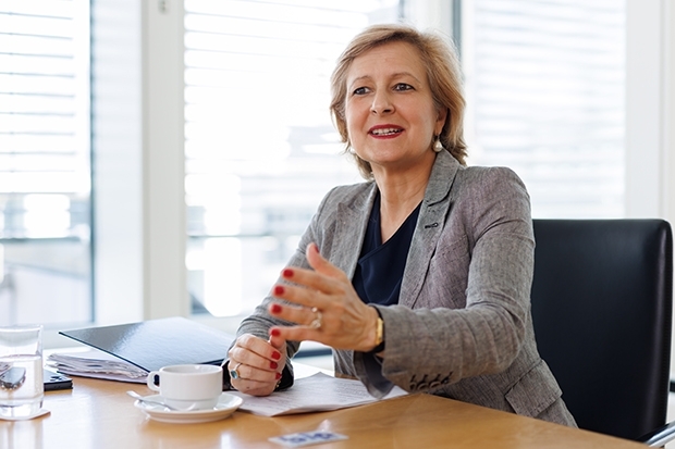 Isabelle Chevelard, Targobank
