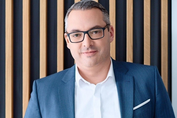 Philipp Weingart, Robert Half Philipp Weingart, Robert Half