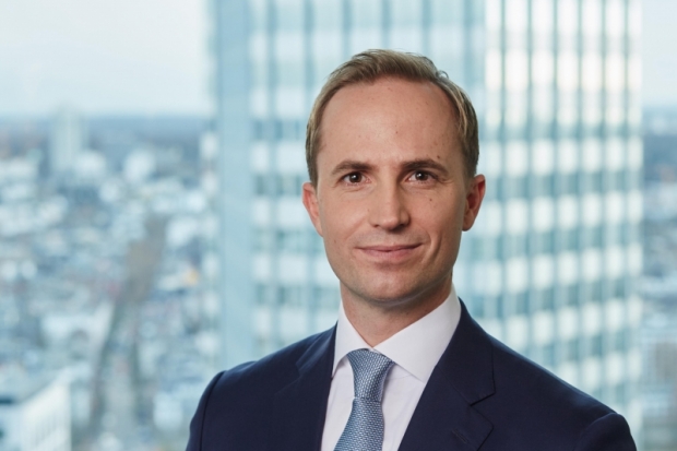 Alexander Prawitz, Schroders