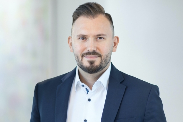 Nermin Aliti, Laureus Privat Finanz