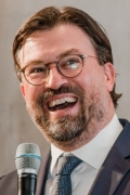 knierim_gunnar_dodge_und_cox_dsc_7069.jpg