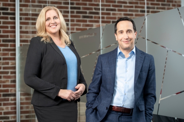 Kerstin Schminke und Hansj&ouml;rg M&uuml;llerleile, Metallrente
