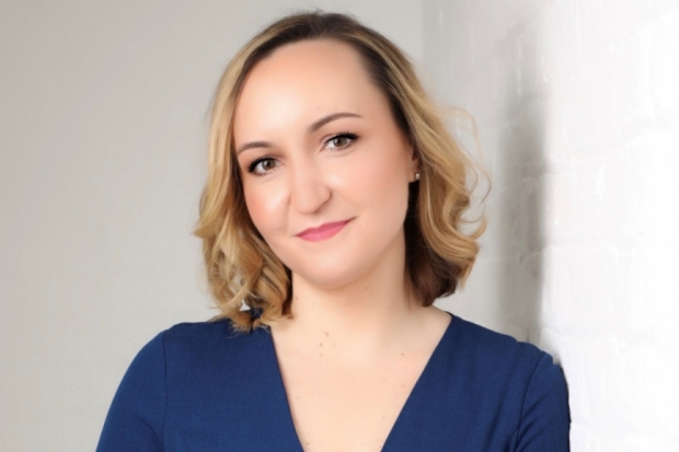 Laura Cooper, Nuveen