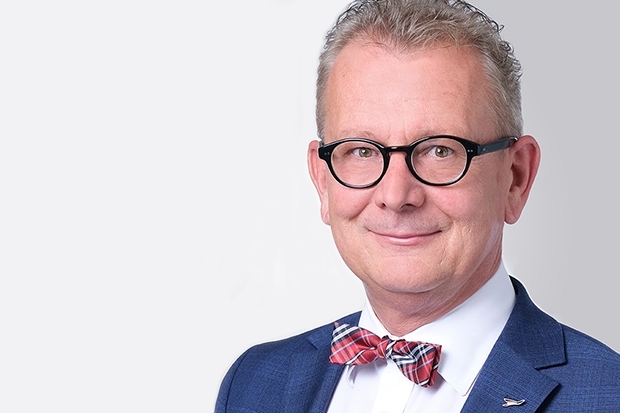Hans-J&uuml;rgen Friedrich, KFM Deutsche Mittelstand AG