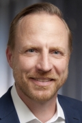 portrait_stefan_kraue_-_swiss_life_kvg_beruft_stefan_kraue_als_neuen_geschftsfhrer.jpg