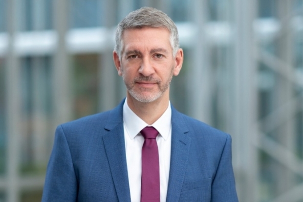 Tim Bröning, Fonds Finanz