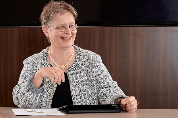 Henriette Meissner, Stuttgarter Lebensversicherung