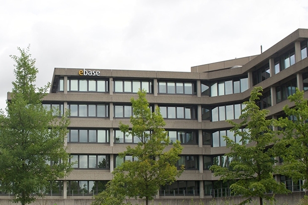 Ebase-Zentrale in Aschheim bei München
