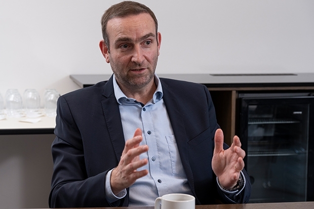 Lars Gentz, Walnut Lars Gentz, Walnut